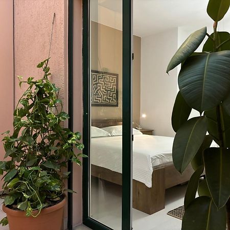 Tam Serviced 2Bdr Apartment City Center No6 Tirana Exterior photo