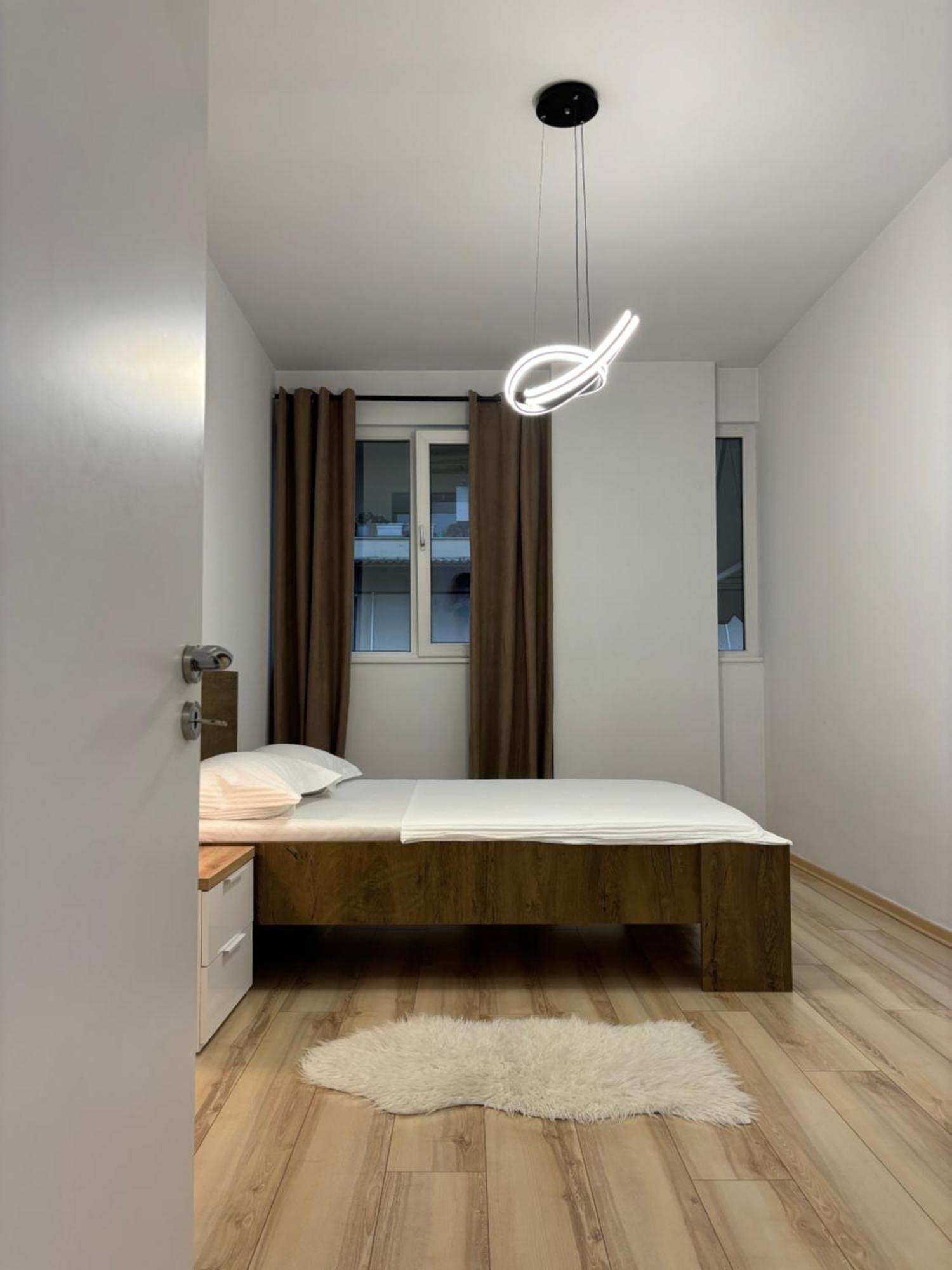 Tam Serviced 2Bdr Apartment City Center No6 Tirana Exterior photo