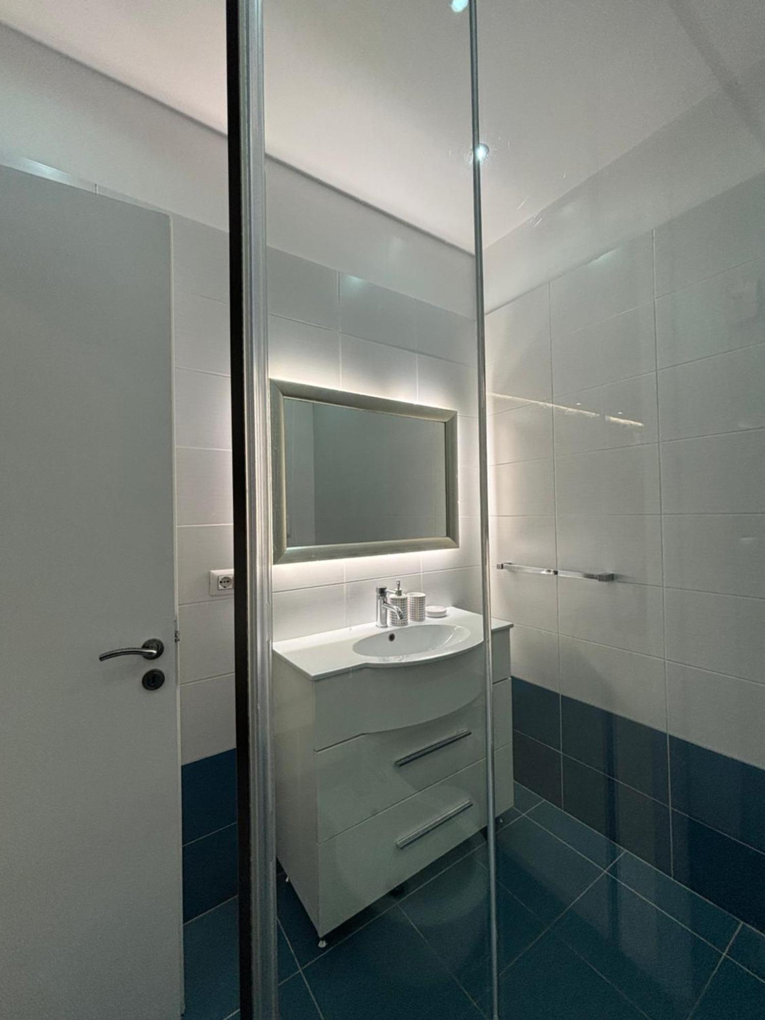 Tam Serviced 2Bdr Apartment City Center No6 Tirana Exterior photo
